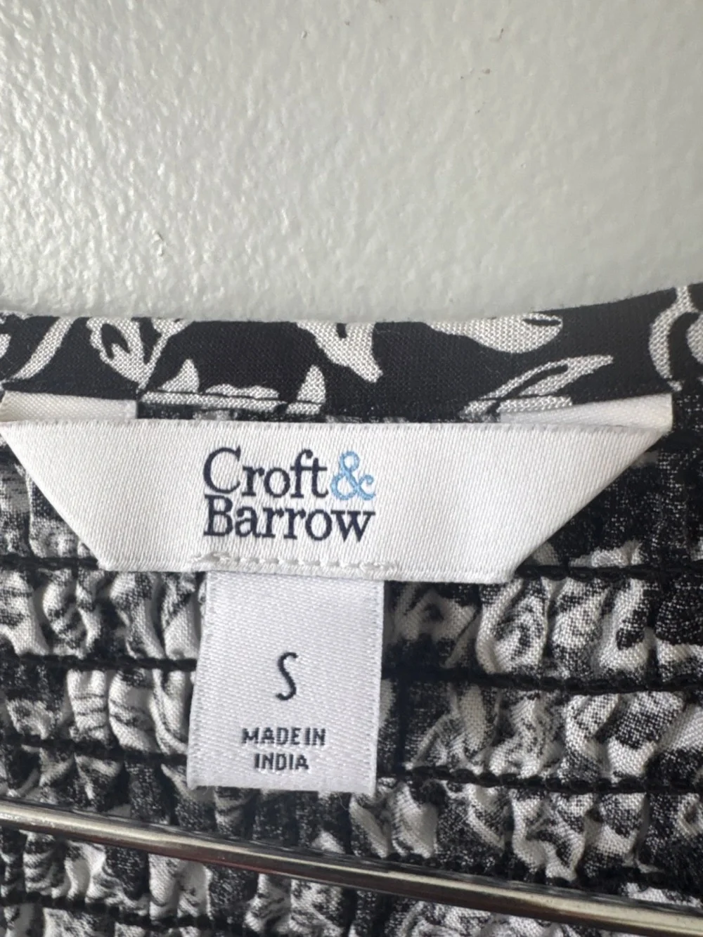 Croft and barrow floral long sleeve dress with pockets - Picture 3 of 5